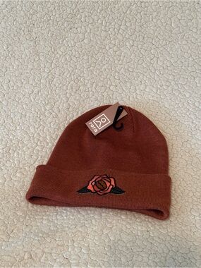 Rora Burnt Orange Rose Embroidered Beanie